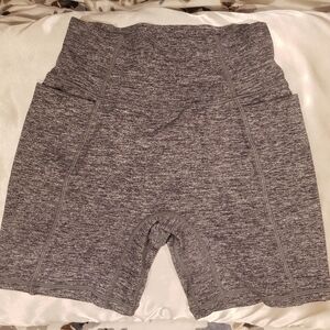 P'tula Bare II Pocket 6" shorts heather grey small